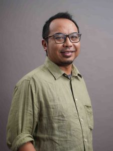 Dr. Rulyusa Pratikto, S.AB., M.S.E